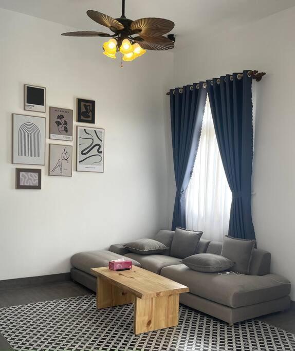 Lovely House In Kdc Hoang Quan Cai Rang エクステリア 写真